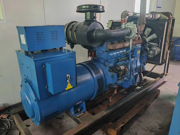 厦门100kW柴油发电机组使用多级机油有哪些优缺点？